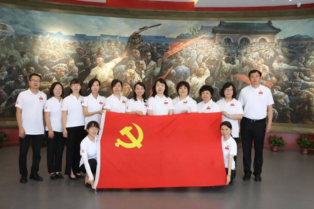 逃离遗弃的建筑3